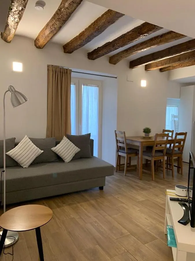 Apartment Apartaments Impro Mora d'Ebre Spain